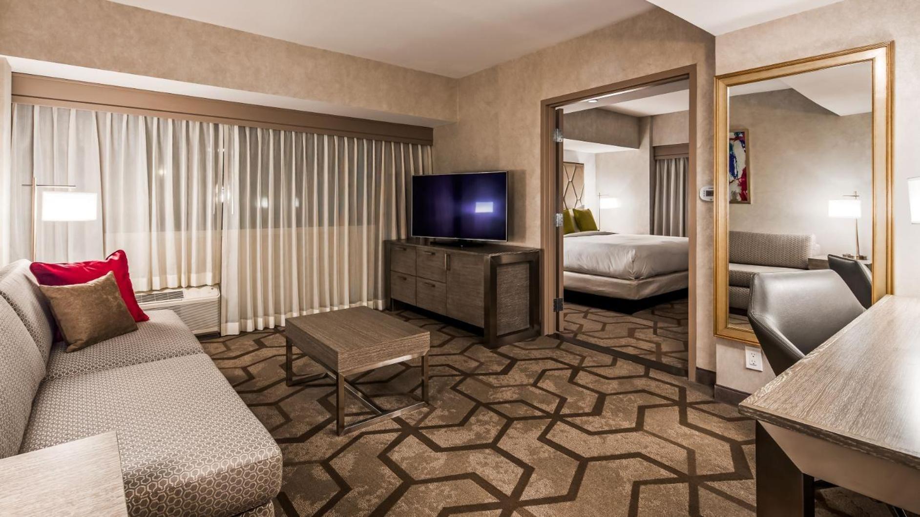 The Kingsley Bloomfield Hills - A Doubletree By Hilton Hotel Exterior foto