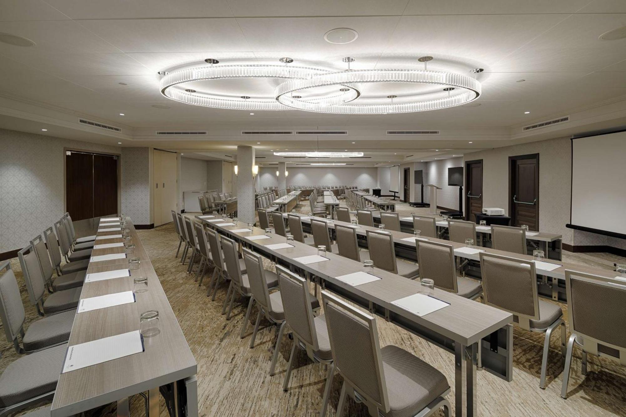 The Kingsley Bloomfield Hills - A Doubletree By Hilton Hotel Exterior foto